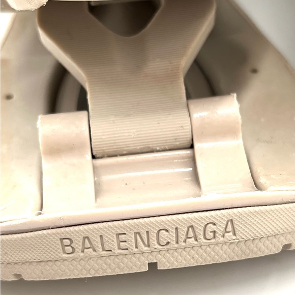 Balenciaga Beige X-Pander Sneakers - Picture 7 of 9